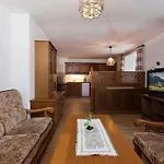 דירה Schloss Naudersberg נאודרס