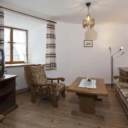 Schloss Naudersberg Apartament